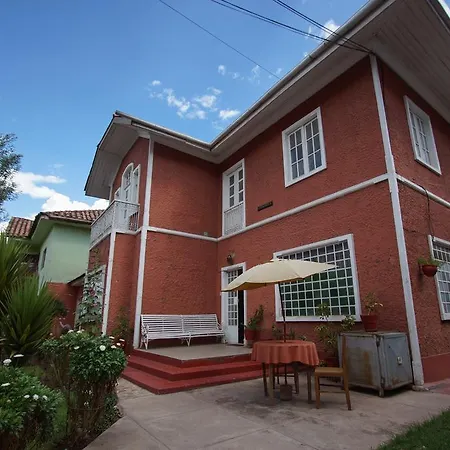 Leonard'S Lodgings Guest House